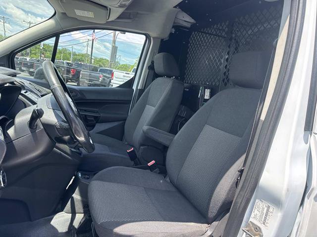 Used 2018 Ford Transit Connect XL FWD image 28