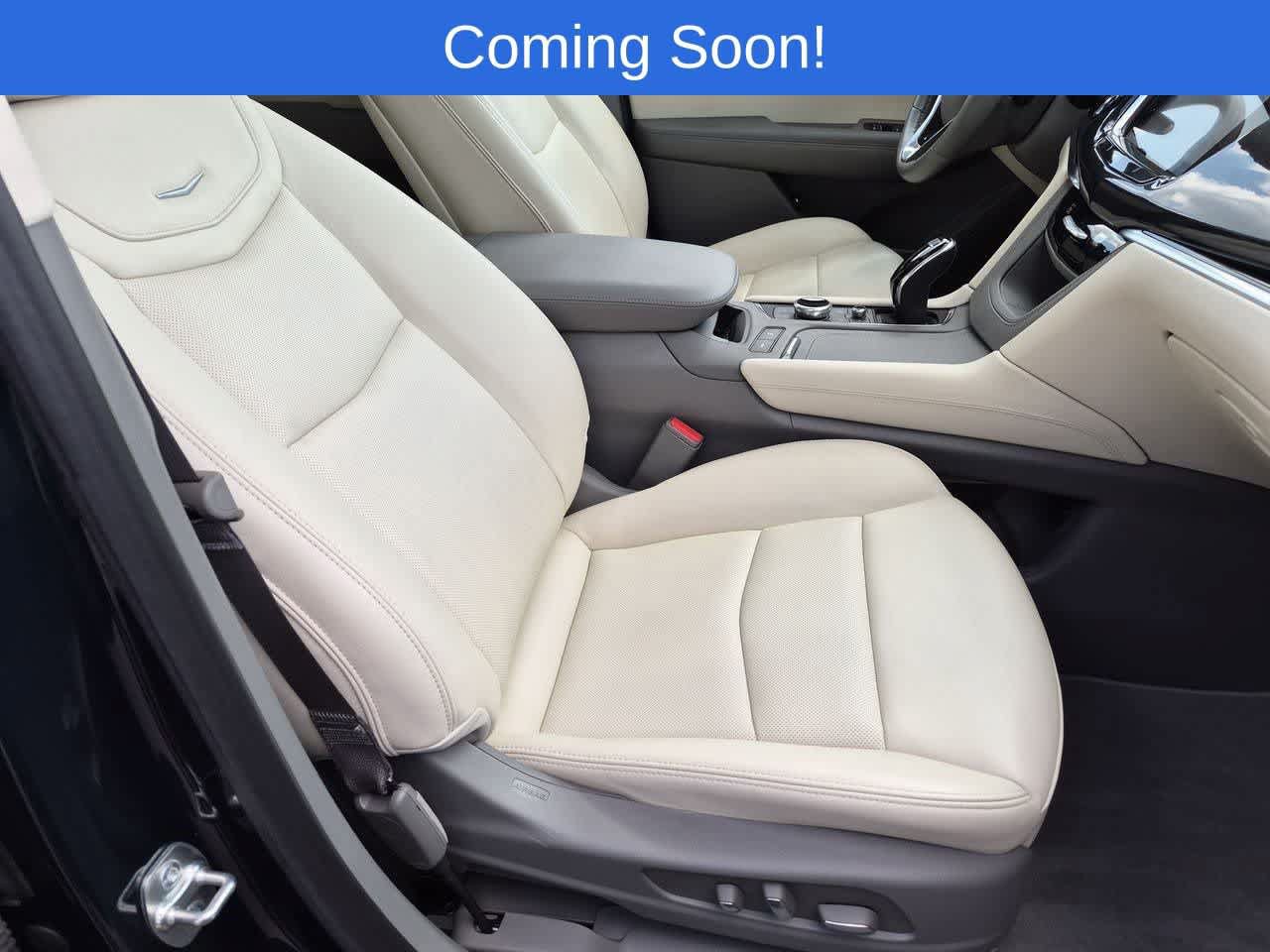 Used 2025 Cadillac XT6 Premium Luxury AWD/4WD image 22