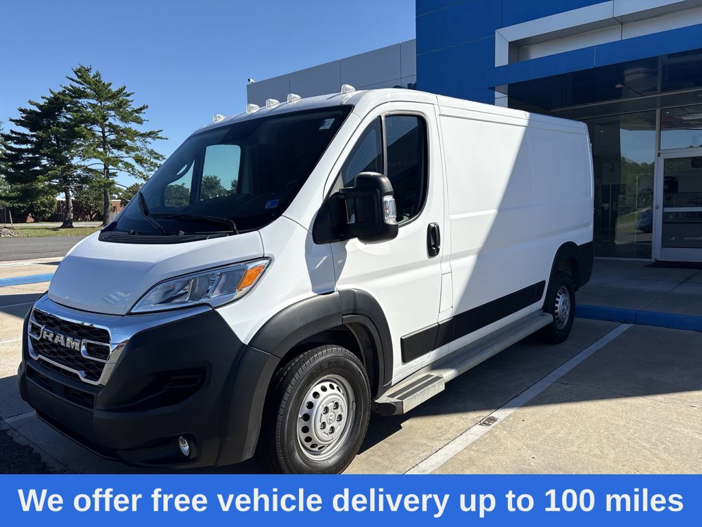 Used 2025 RAM ProMaster 2500 w/ U-Haul Equipment Group FWD image 4