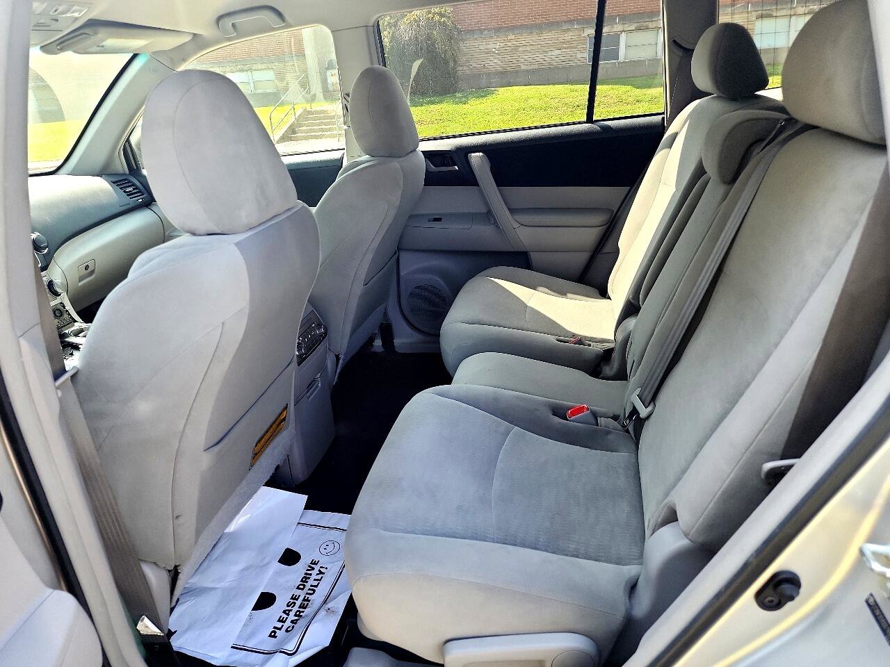 Used 2013 Toyota Highlander 4WD image 10