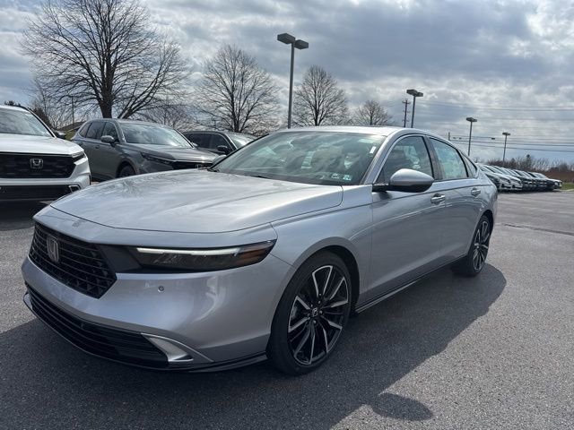 New 2026 Honda Accord Touring image 7