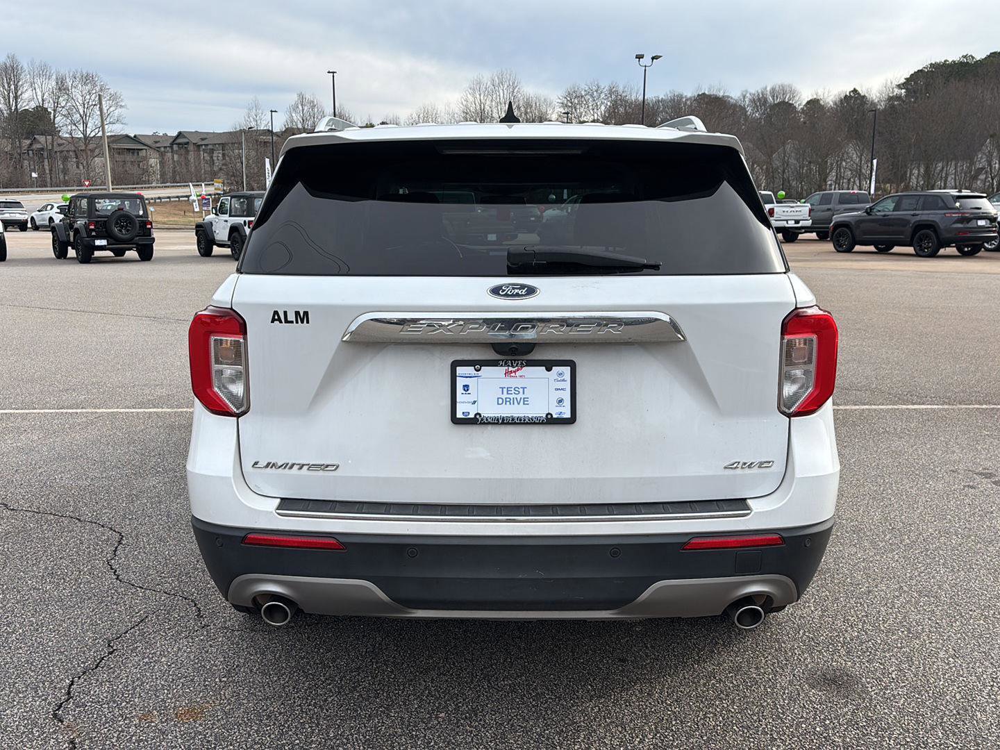 Used 2021 Ford Explorer Limited video 4