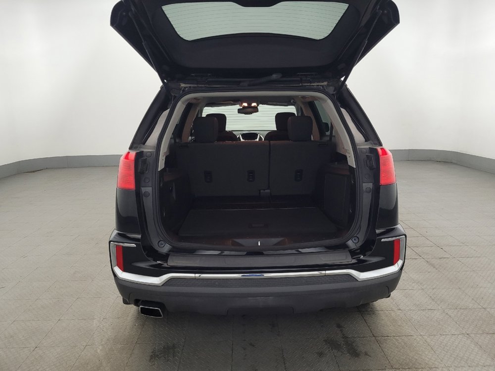 Used 2016 GMC Terrain SLE w/ Cargo Package FWD image 29