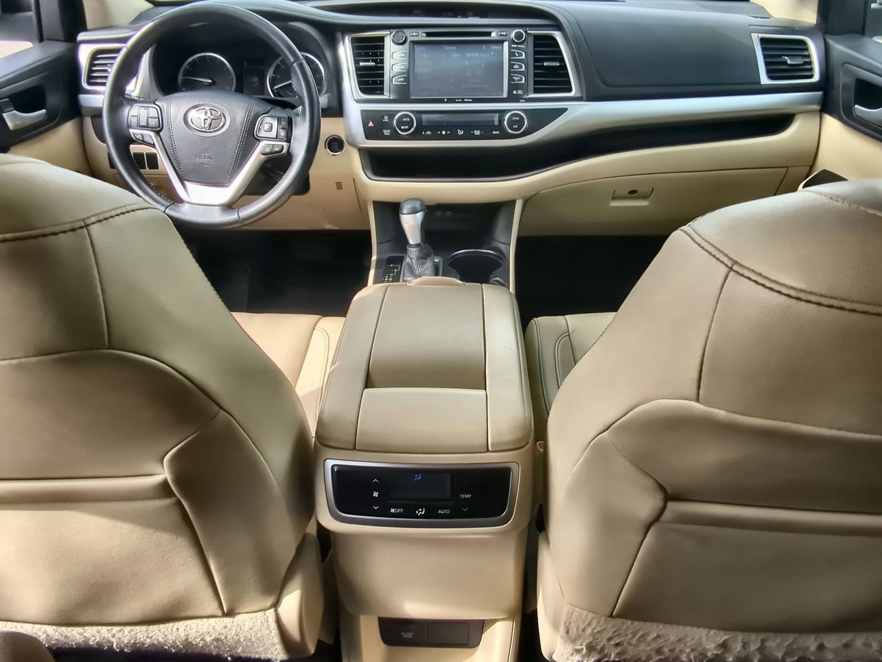 Used 2017 Toyota Highlander XLE FWD image 20
