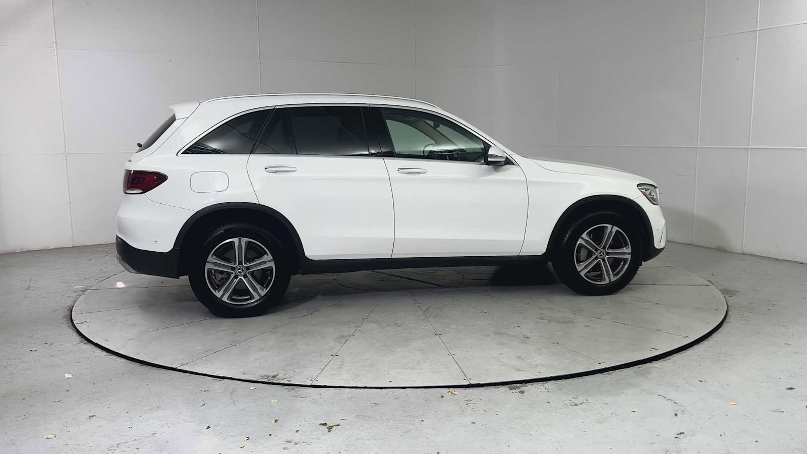 Used 2021 Mercedes-Benz GLC 300 4MATIC image 9