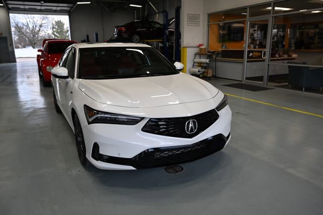 Used 2023 Acura Integra A-Spec image 3