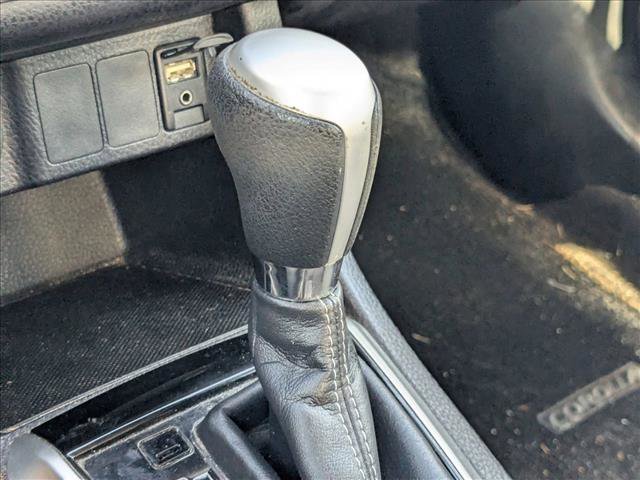 Used 2018 Toyota Corolla LE image 8