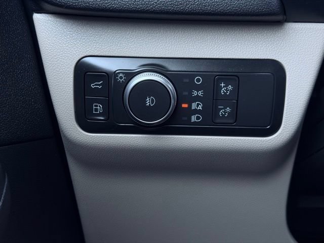 Used 2022 Ford Escape Titanium AWD/4WD image 34
