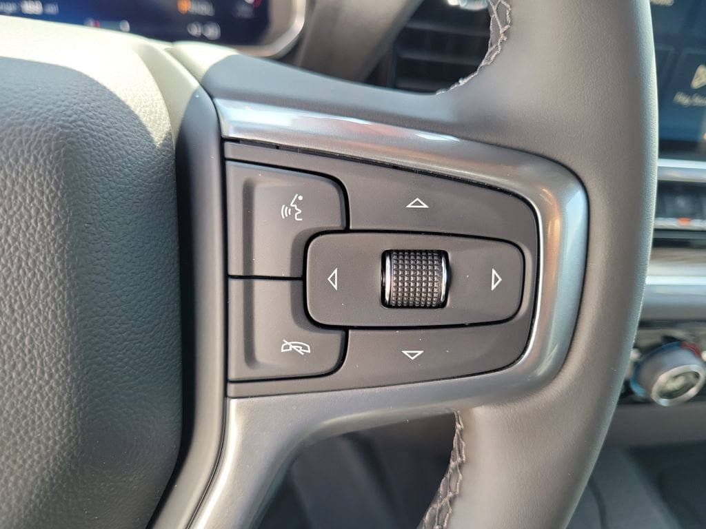 New 2026 Chevrolet Silverado 1500 LT w/ LPO, Dark Essentials Package RWD image 6
