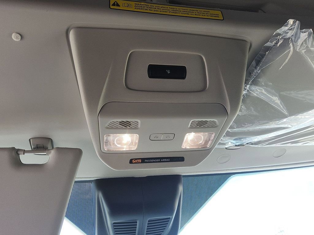 New 2026 Ford Transit 250 148 Medium Roof w/ Load Area Protection Package RWD image 12