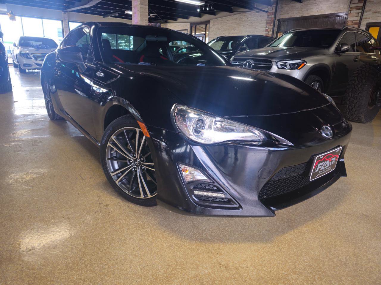 Used 2015 Scion FR-S image 1