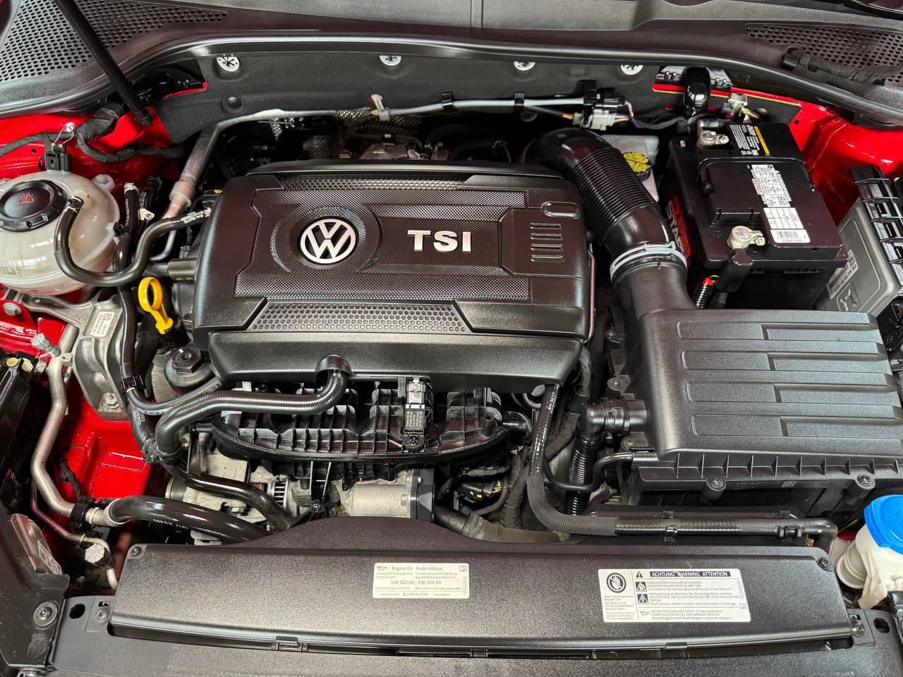 Used 2018 Volkswagen GTI Autobahn FWD image 37