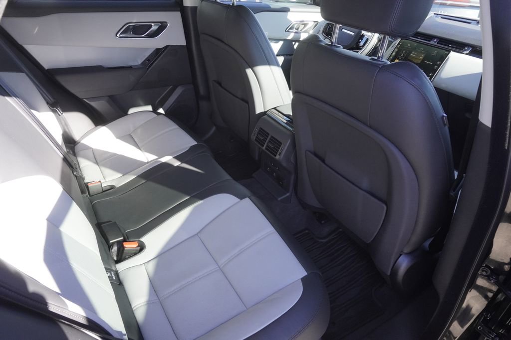 Used 2025 Land Rover Range Rover Velar S image 26