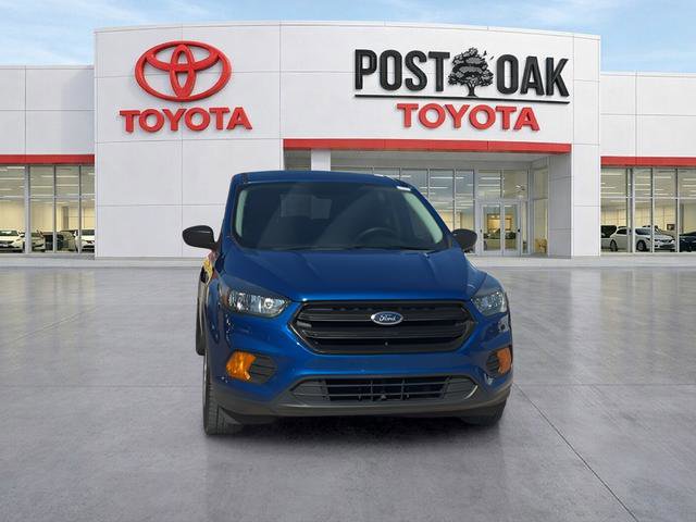 Used 2019 Ford Escape S image 2