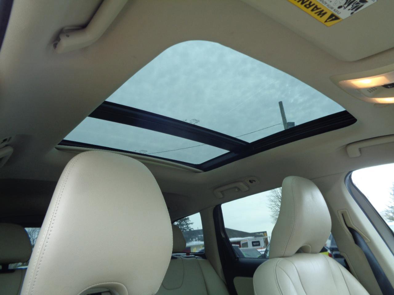 Used 2016 Volvo XC60 T5 Platinum w/ Protection Package FWD image 38