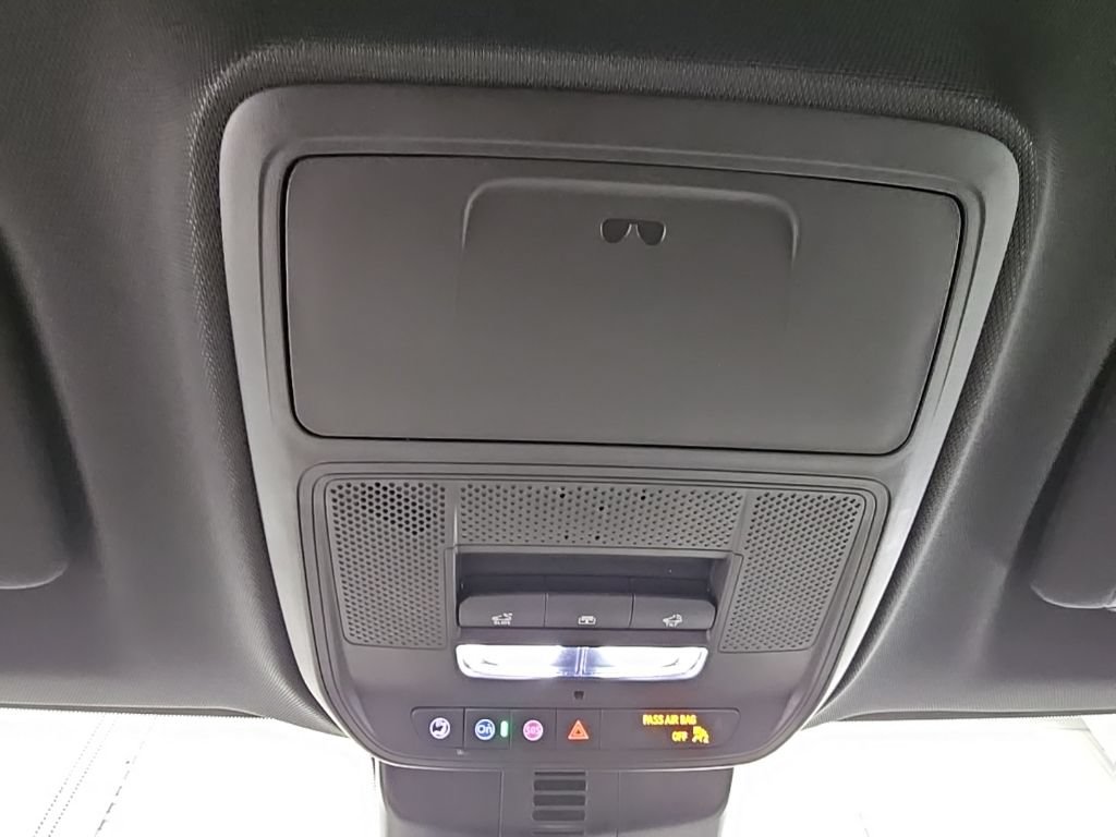 New 2026 GMC Acadia Elevation w/ Black Edition FWD image 21