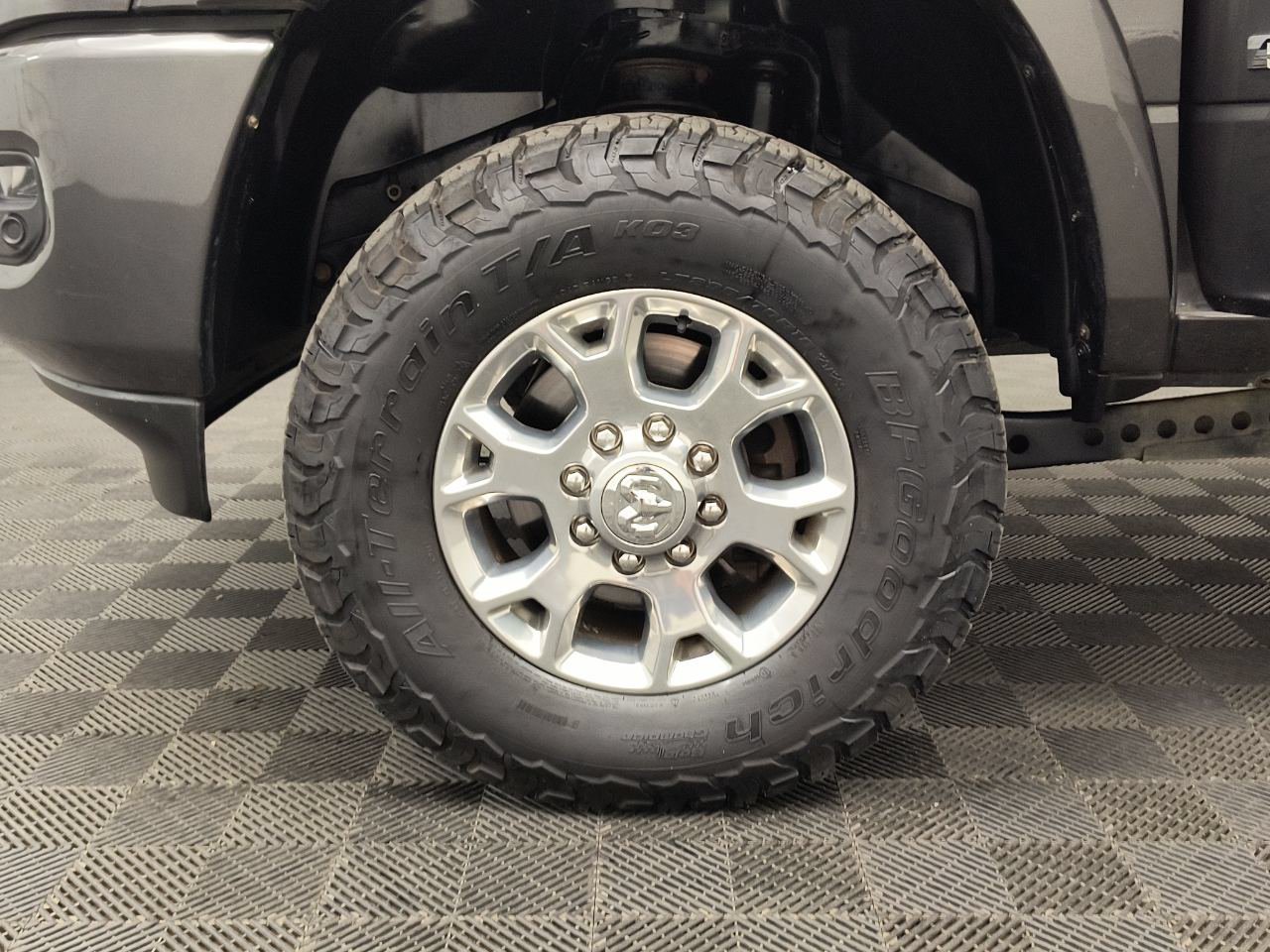 Used 2021 RAM 3500 Laramie w/ Body Color Bumper Group AWD/4WD image 13