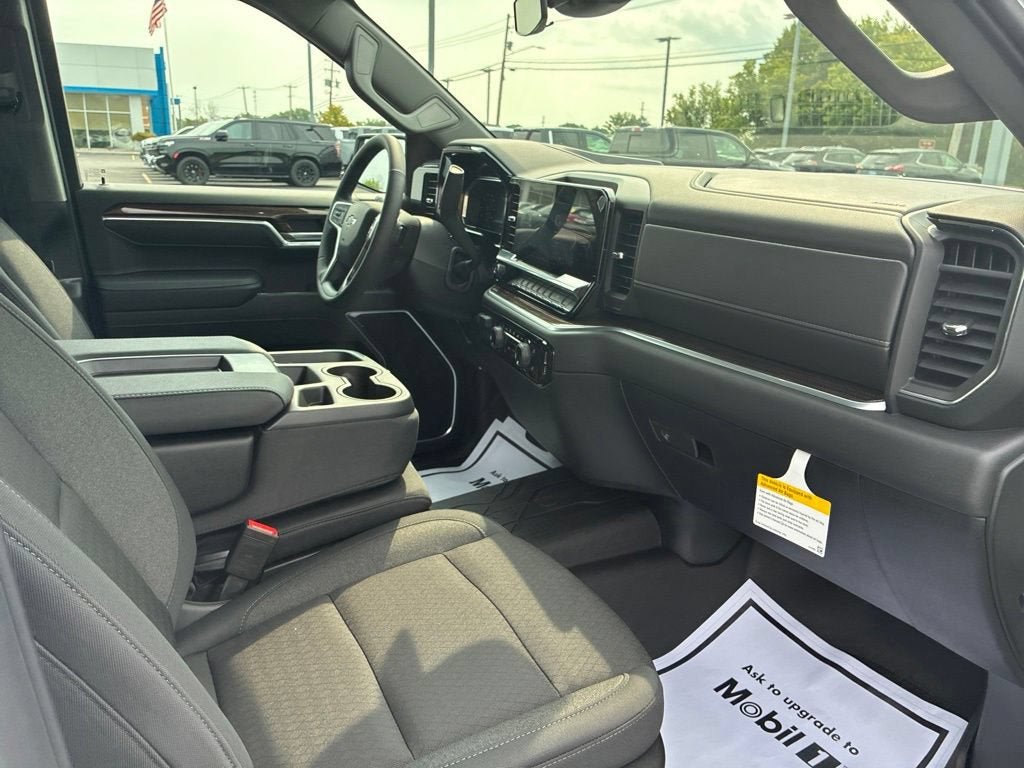 New 2026 Chevrolet Silverado 1500 RST AWD/4WD image 35