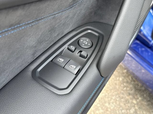 New 2026 BMW Z4 sDrive30i w/ Shadowloine Package RWD image 16