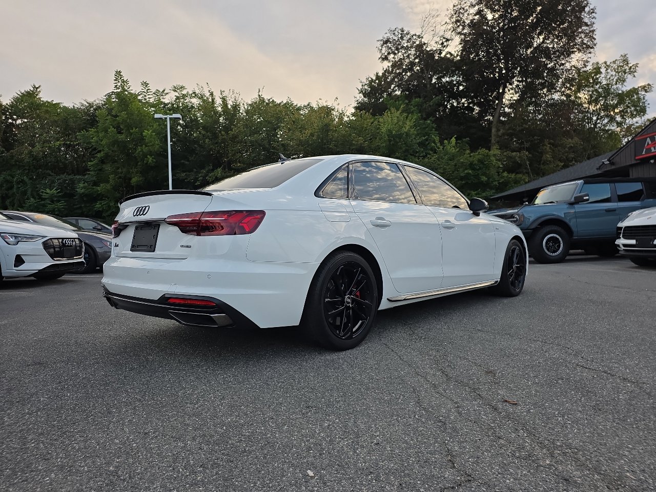 Used 2023 Audi A4 2.0T Premium Plus w/ Premium Plus Package image 16