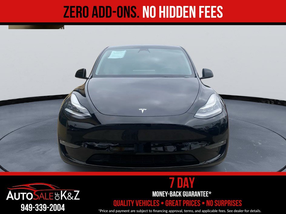Used 2022 Tesla Model Y Long Range AWD/4WD image 2