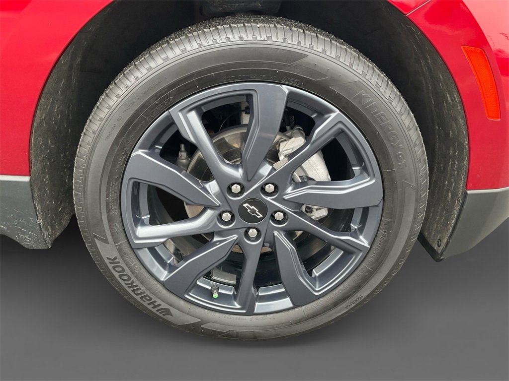 Used 2024 Chevrolet Equinox RS w/ RS Leather Package image 15