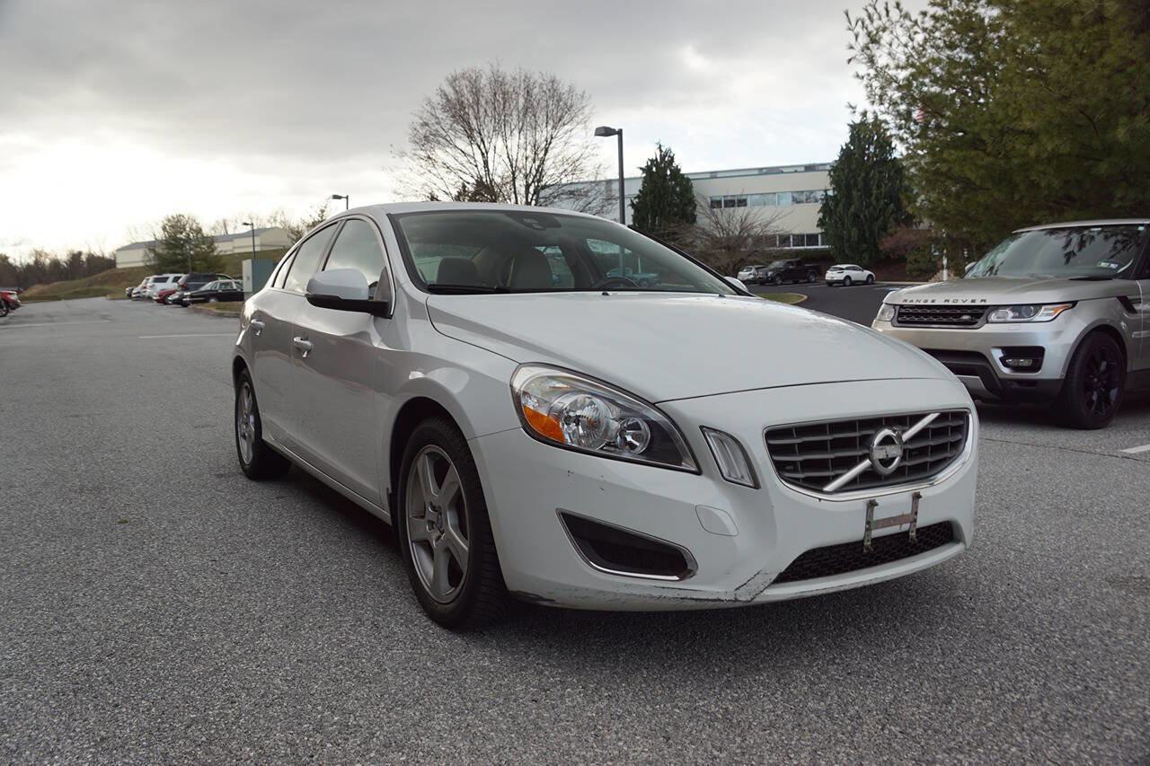 Used 2012 Volvo S60 T5 image 11