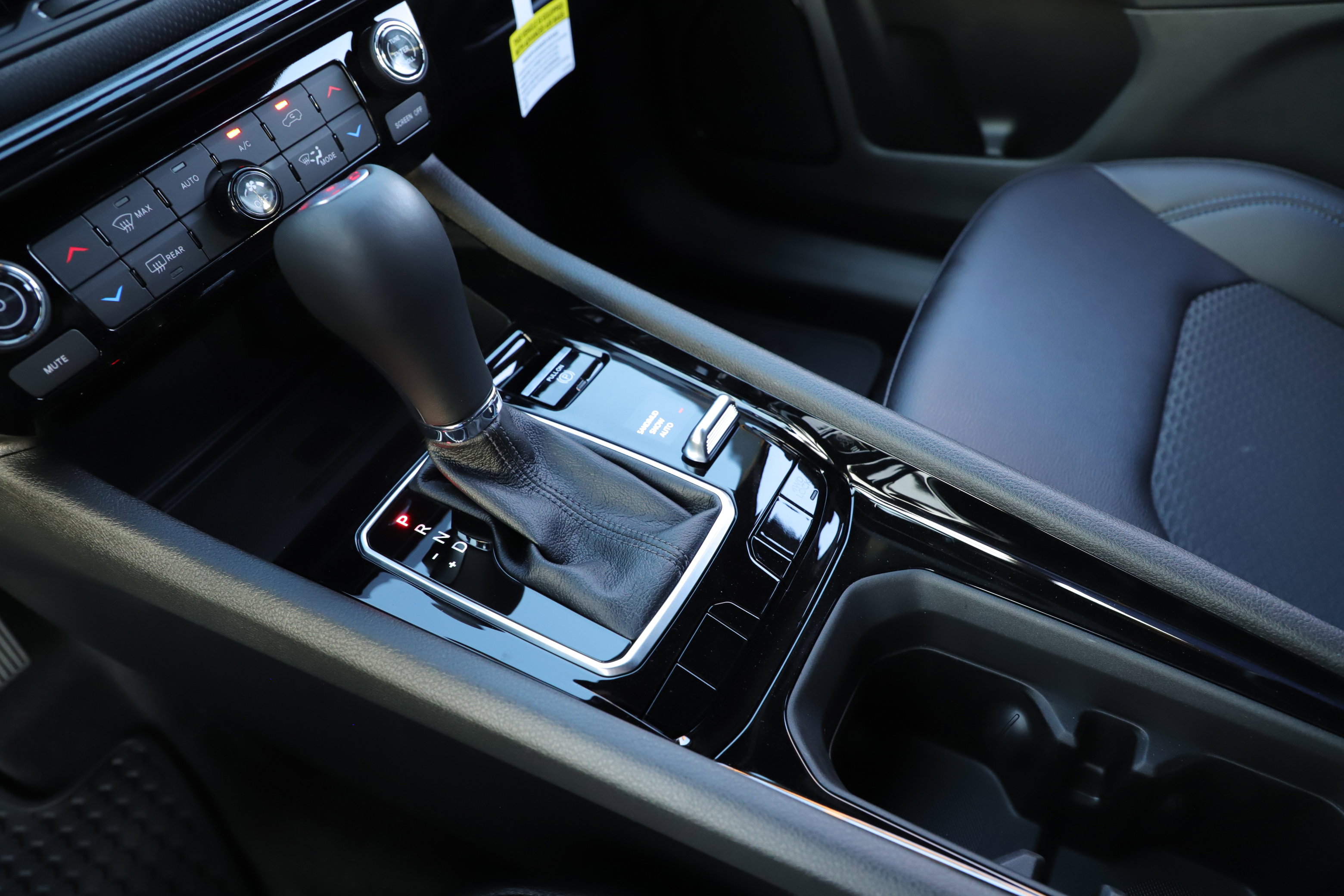 New 2026 Jeep Compass Latitude image 21