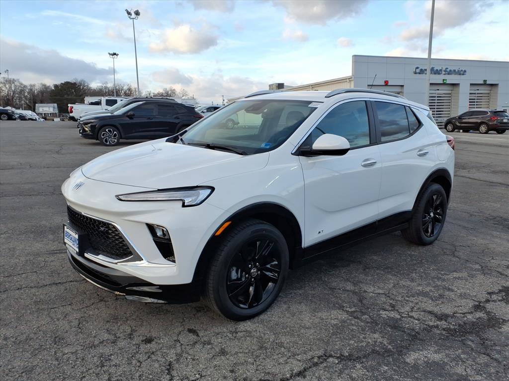 New 2026 Buick Encore GX Sport Touring image 7