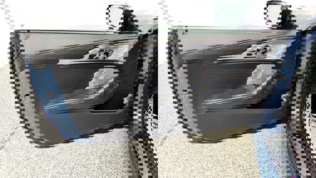 Used 2019 BMW M850i xDrive Convertible image 11