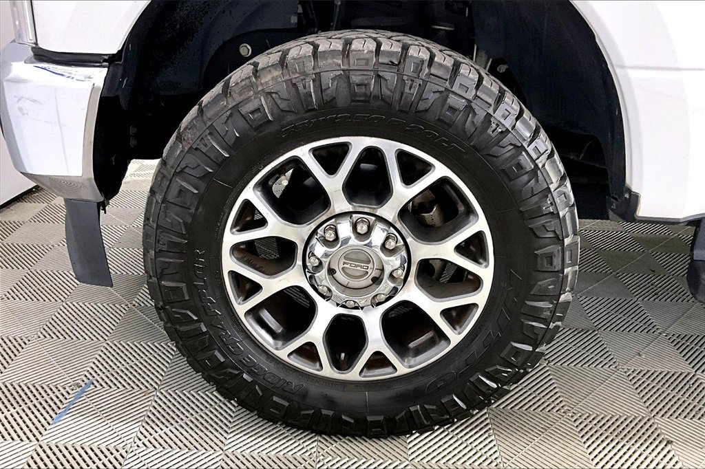 Certified 2020 Ford F250 Lariat w/ FX4 Off-Road Package image 7