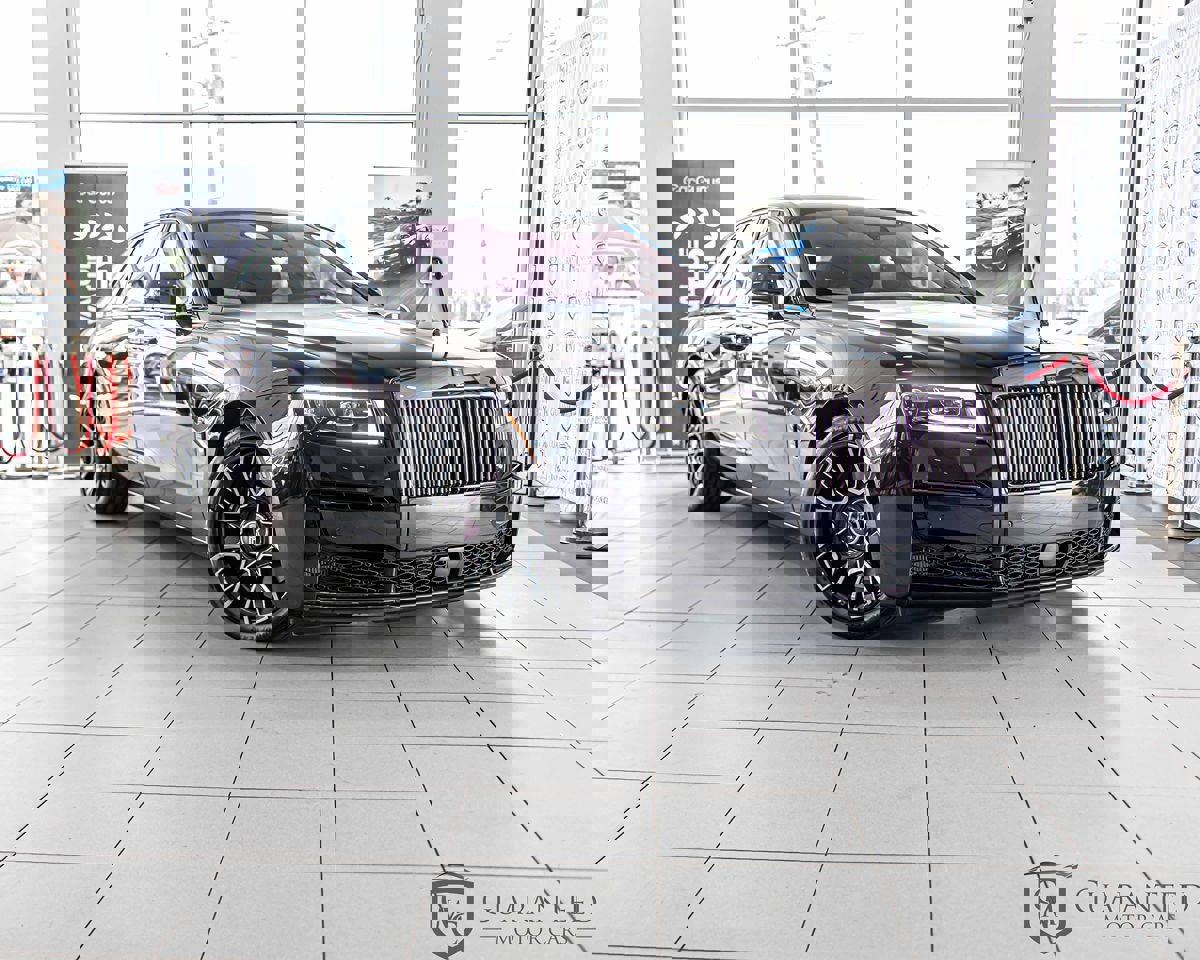 Used 2024 Rolls-Royce Ghost Black Badge image 8
