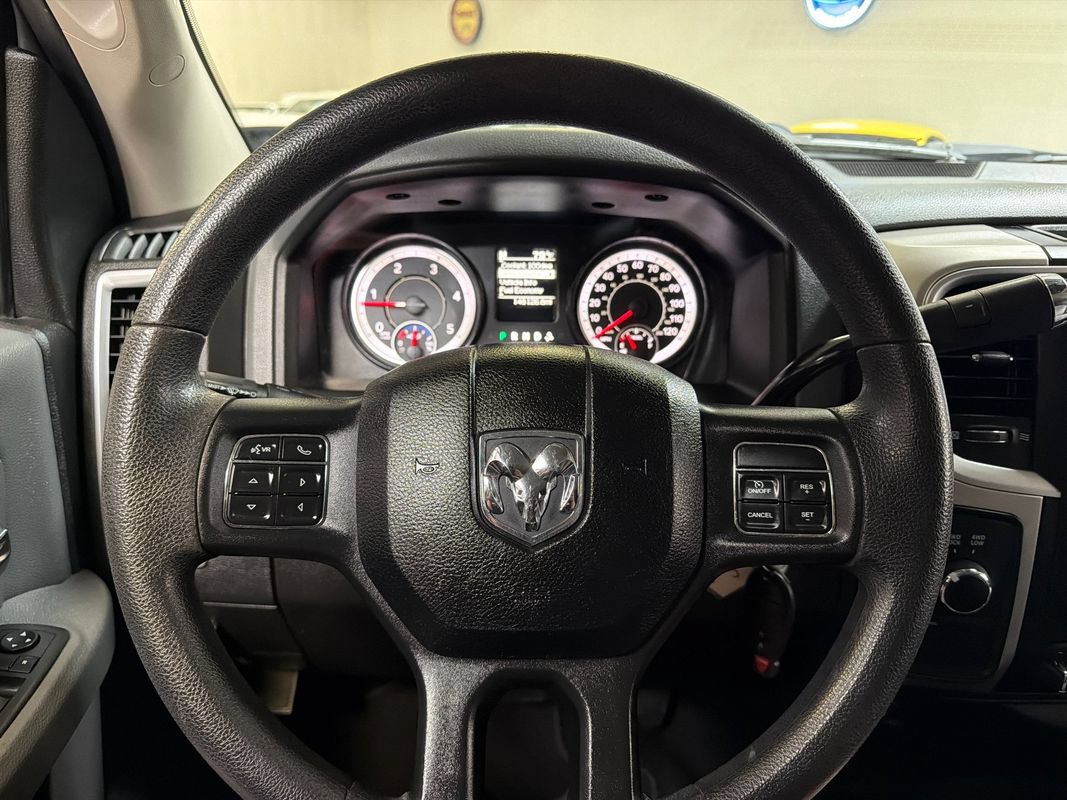 Used 2018 RAM 2500 SLT AWD/4WD image 17