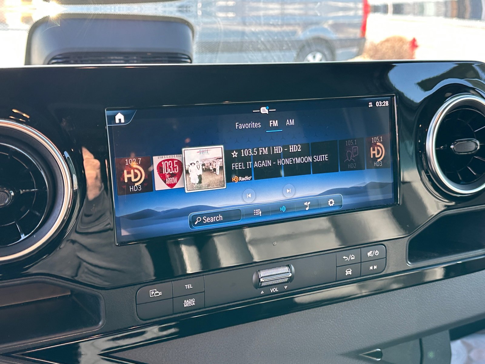 Used 2025 Mercedes-Benz Sprinter 2500 image 21