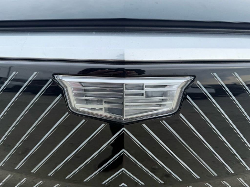Certified 2025 Cadillac Lyriq Luxury w/ LPO, Floor Liner Package image 10