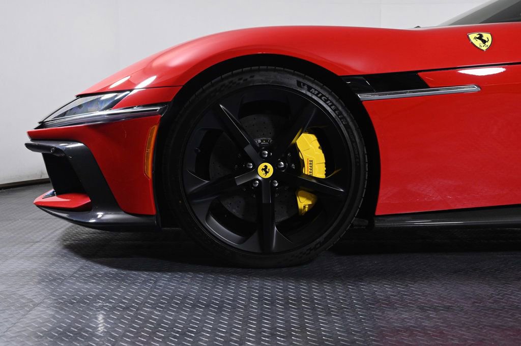 Certified 2025 Ferrari 12Cilindri image 26