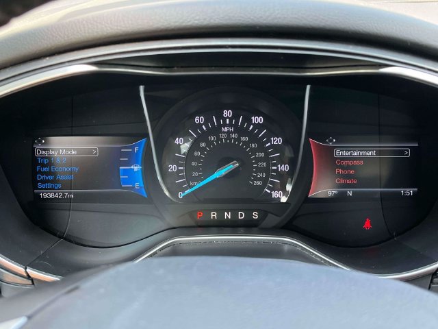 Used 2015 Ford Fusion Titanium FWD image 36