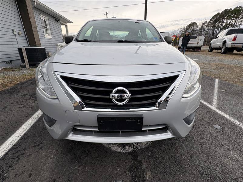 Used 2015 Nissan Versa S Plus FWD image 9