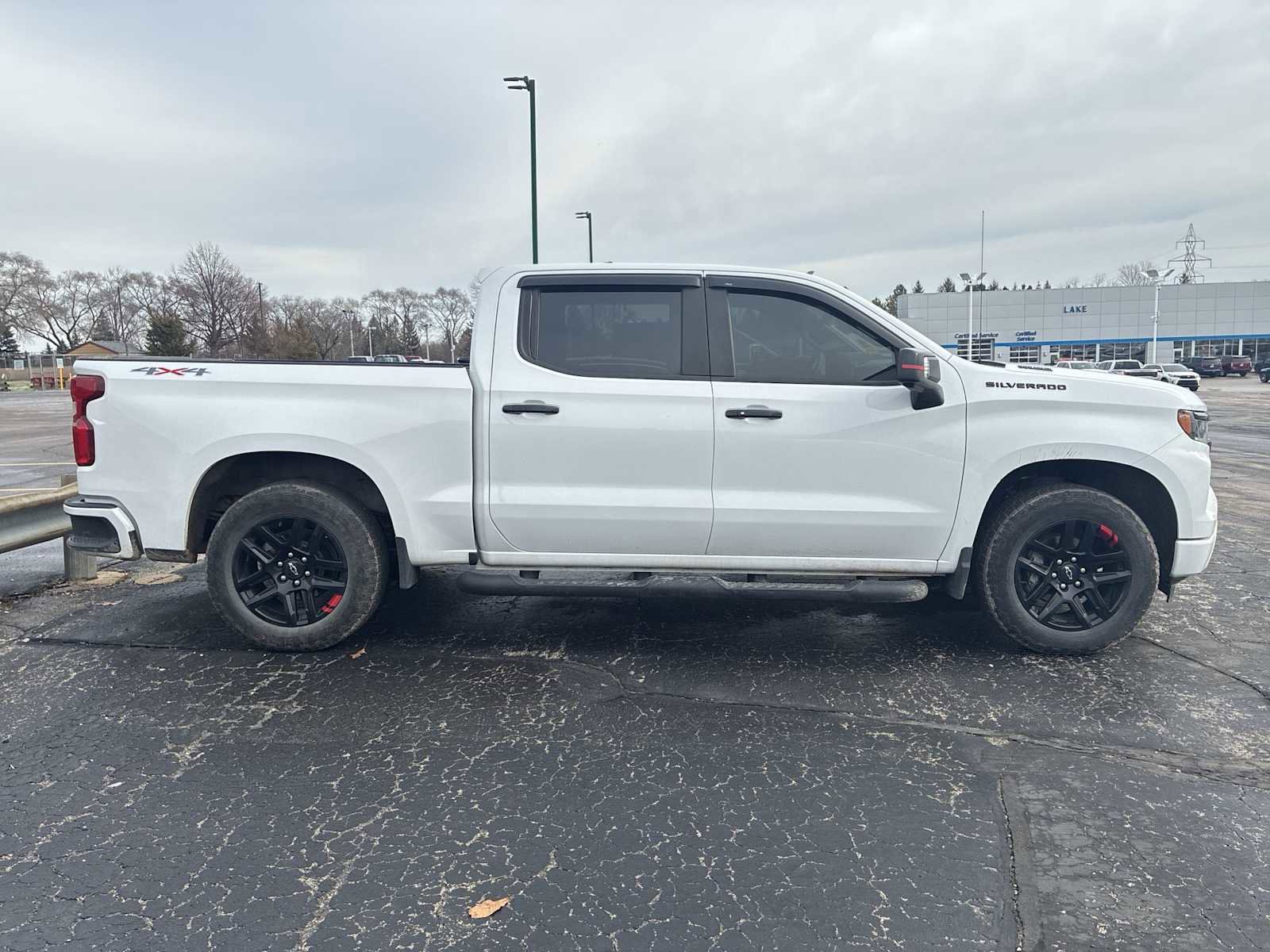 Used 2024 Chevrolet Silverado 1500 RST w/ Redline Edition image 3