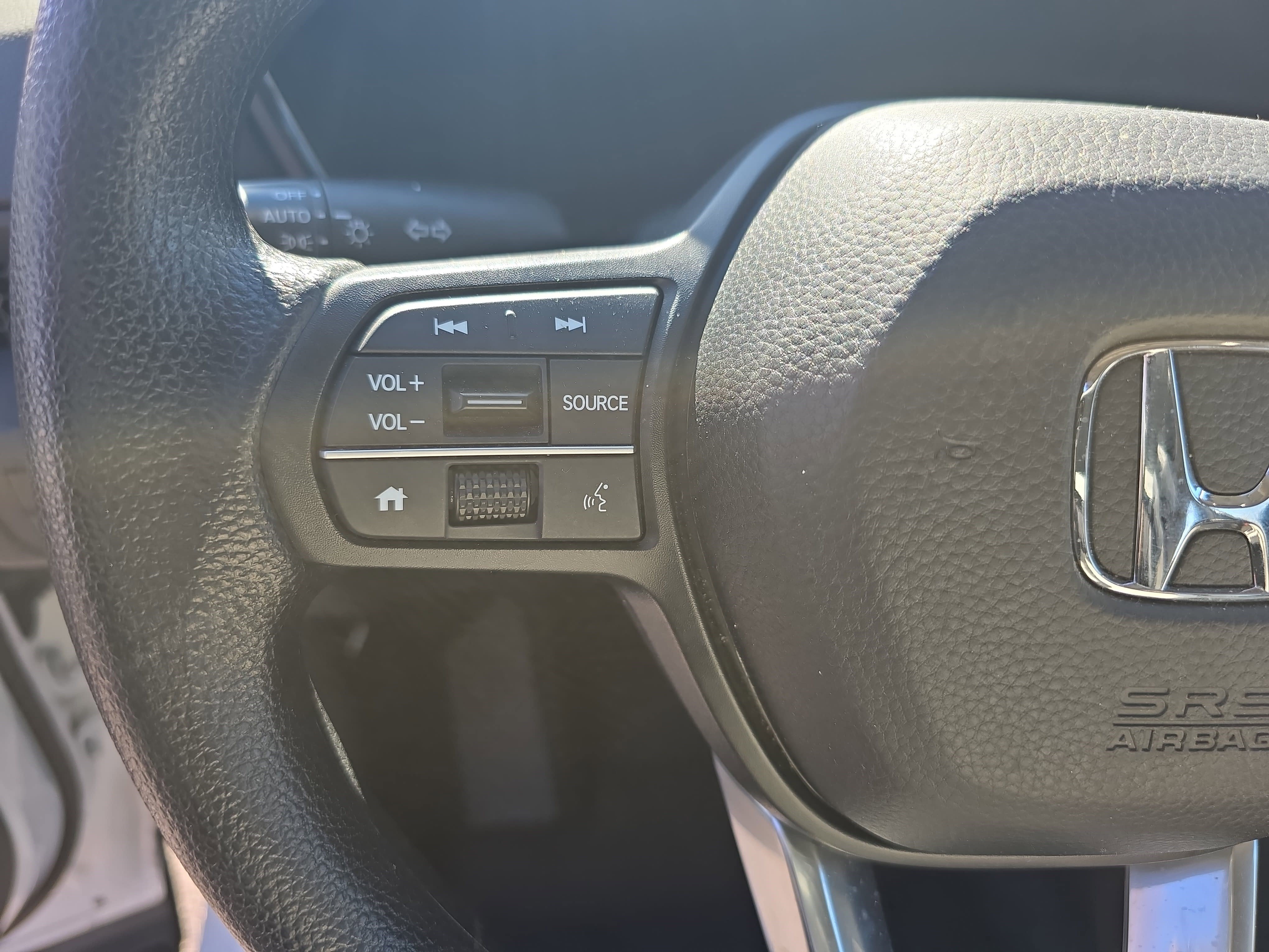 Used 2023 Honda CR-V LX image 17