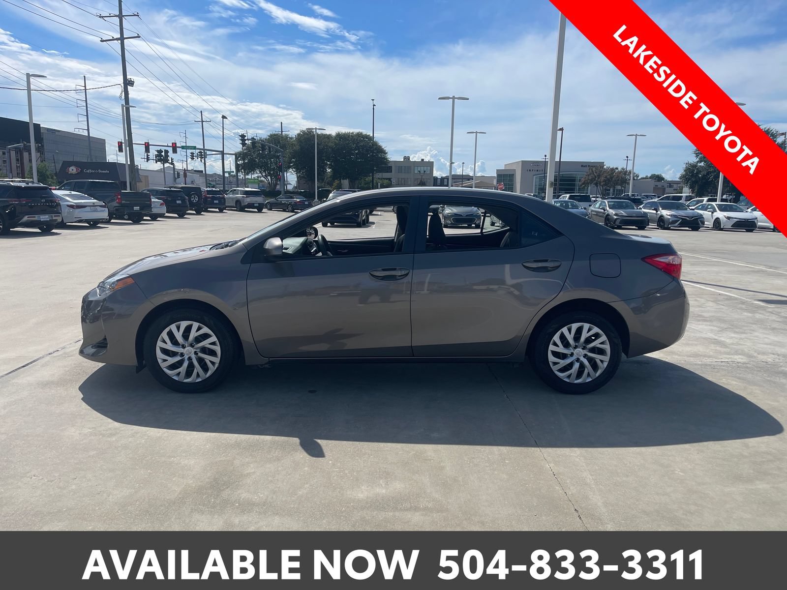 Certified 2018 Toyota Corolla LE FWD image 2