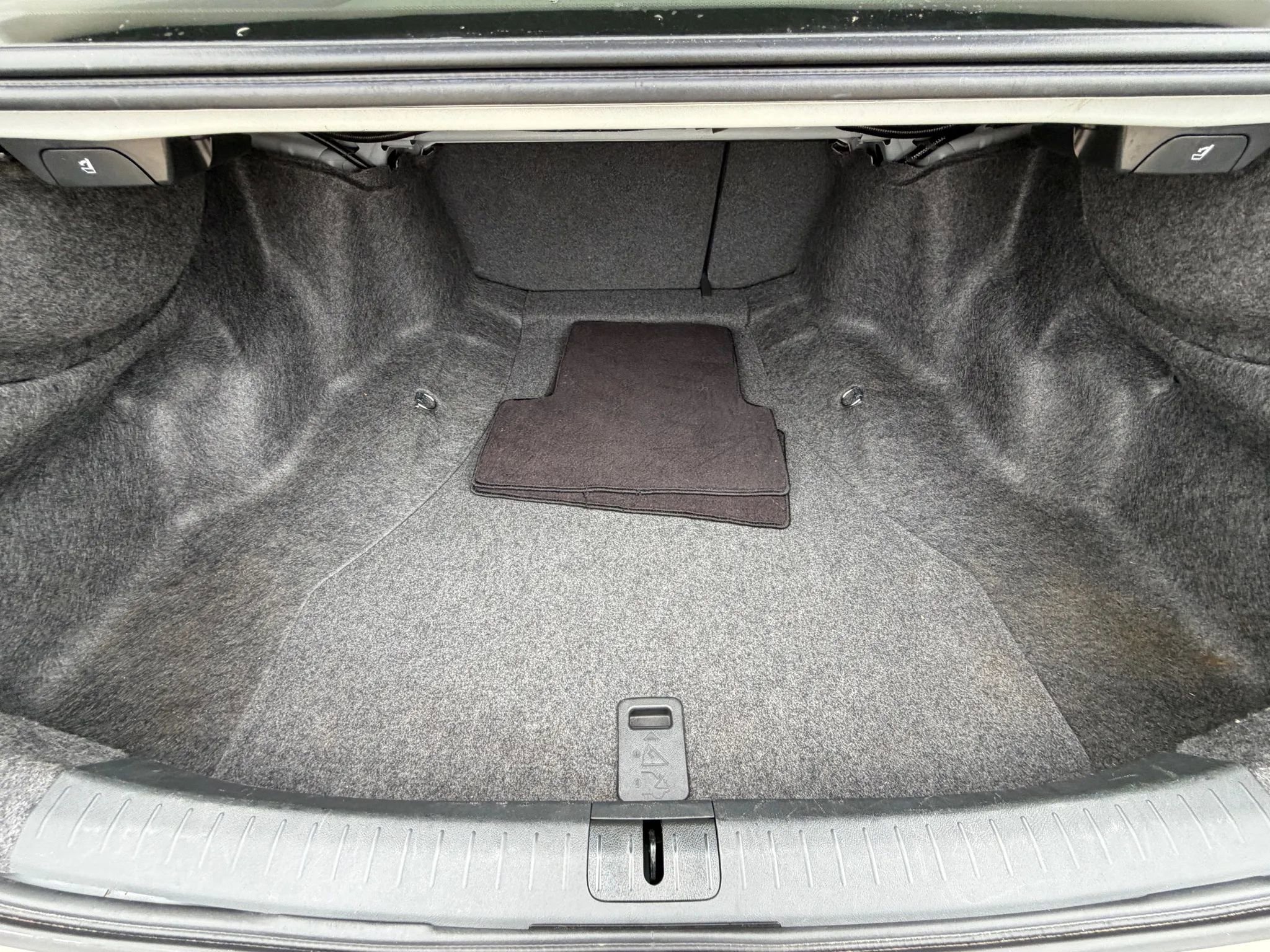 Used 2011 Acura TSX Sedan image 23