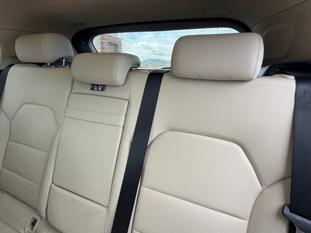 Used 2017 Mercedes-Benz GLA 250 4MATIC image 10