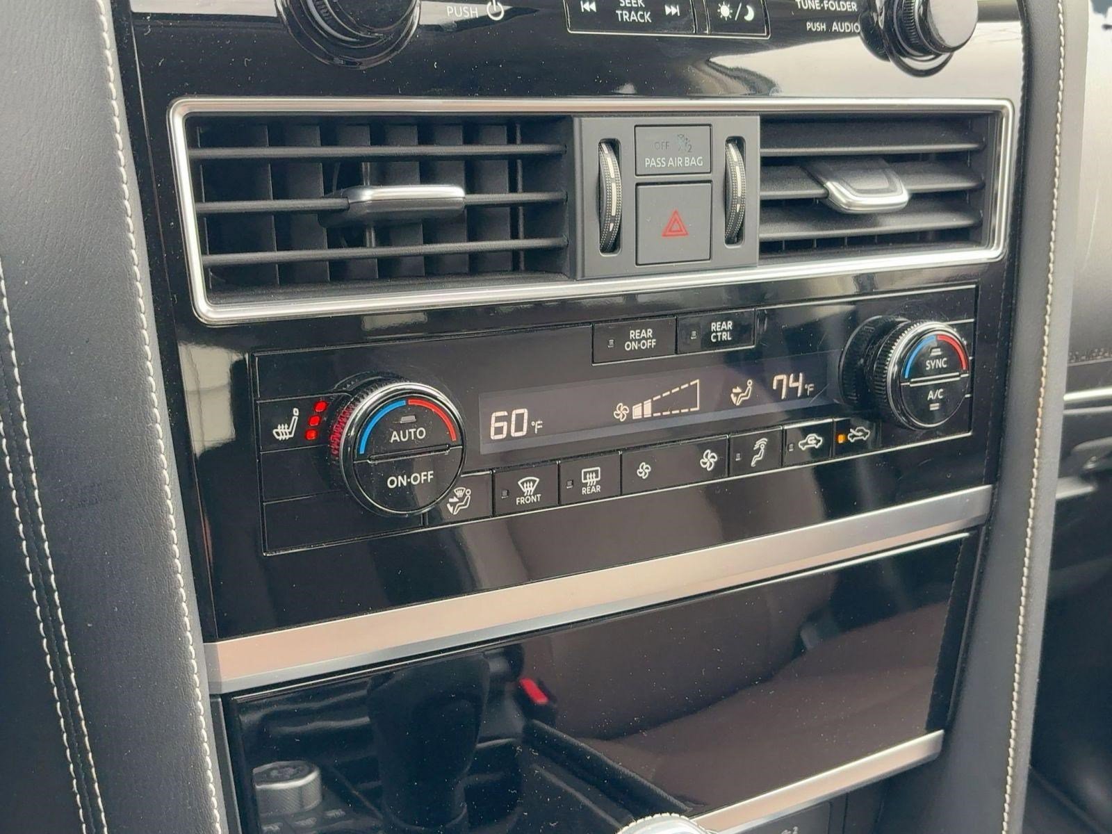 Used 2024 INFINITI QX80 Premium Select w/ All-Season Package image 25