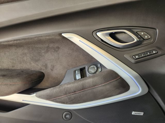 Used 2019 Chevrolet Camaro ZL1 RWD image 27