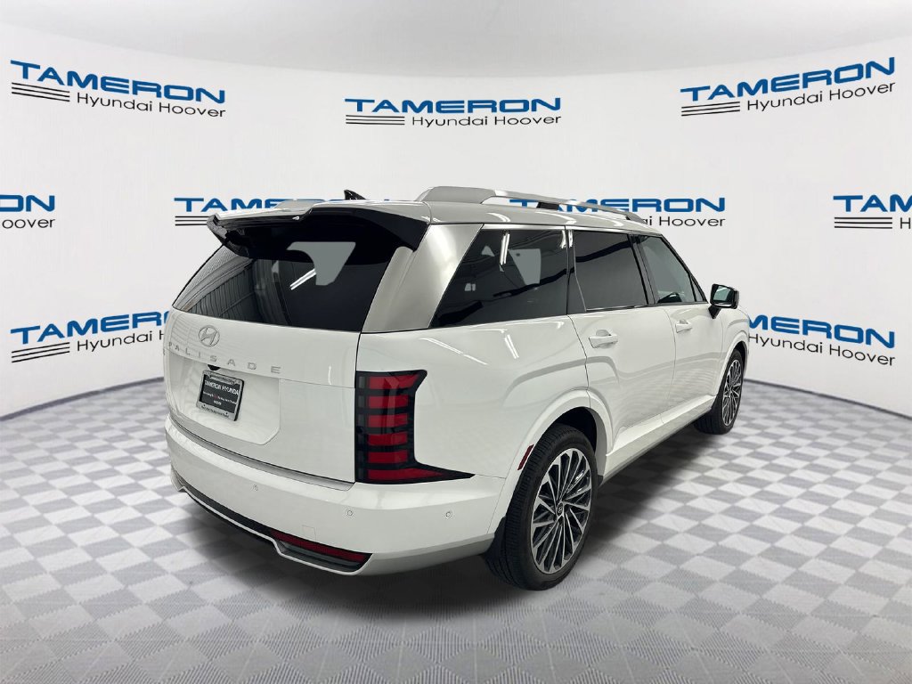 Used 2026 Hyundai Palisade Calligraphy FWD image 5