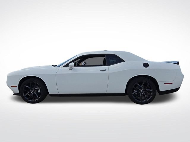 Used 2023 Dodge Challenger SXT w/ Blacktop Package RWD image 6