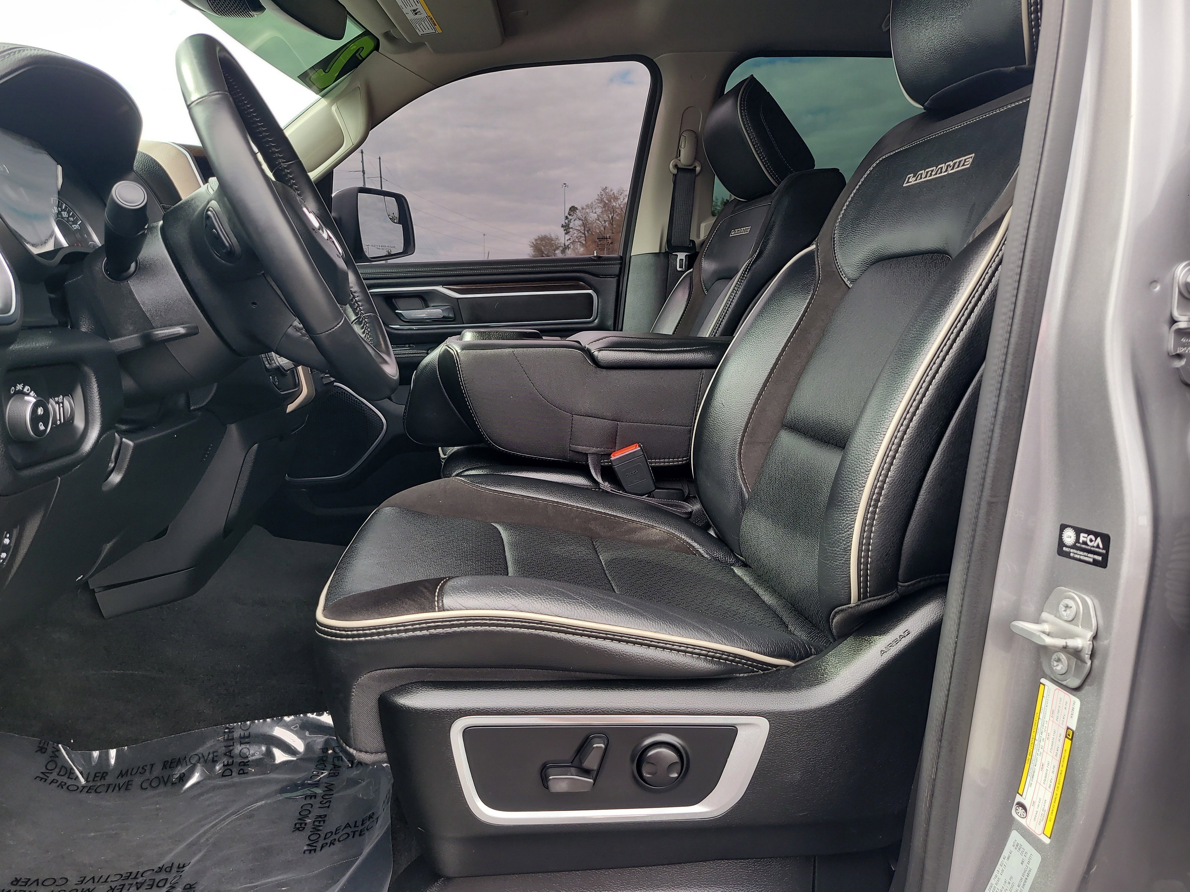 Used 2022 RAM 1500 Laramie image 17