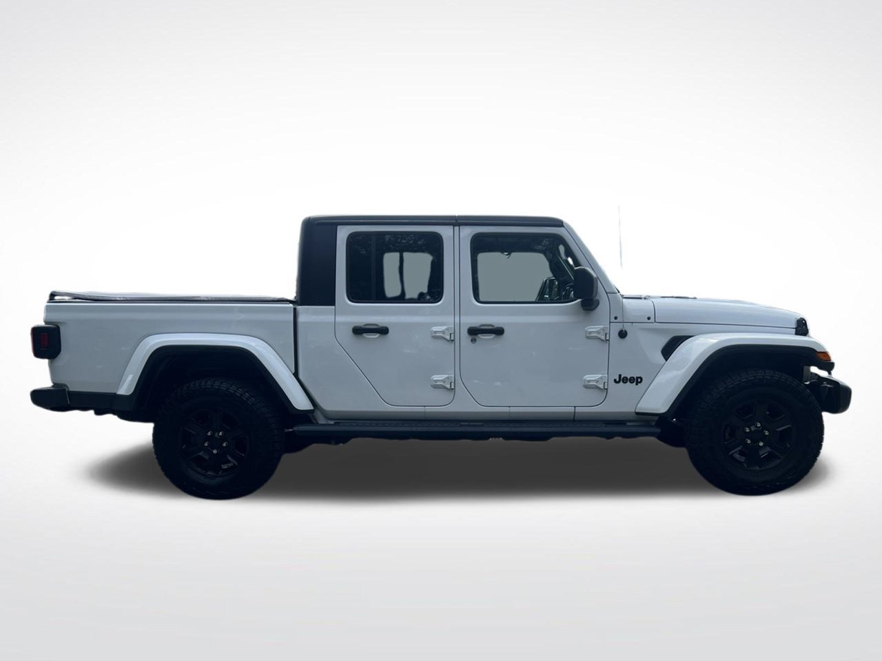 Used 2020 Jeep Gladiator Sport w/ Quick Order Package 24S AWD/4WD image 3
