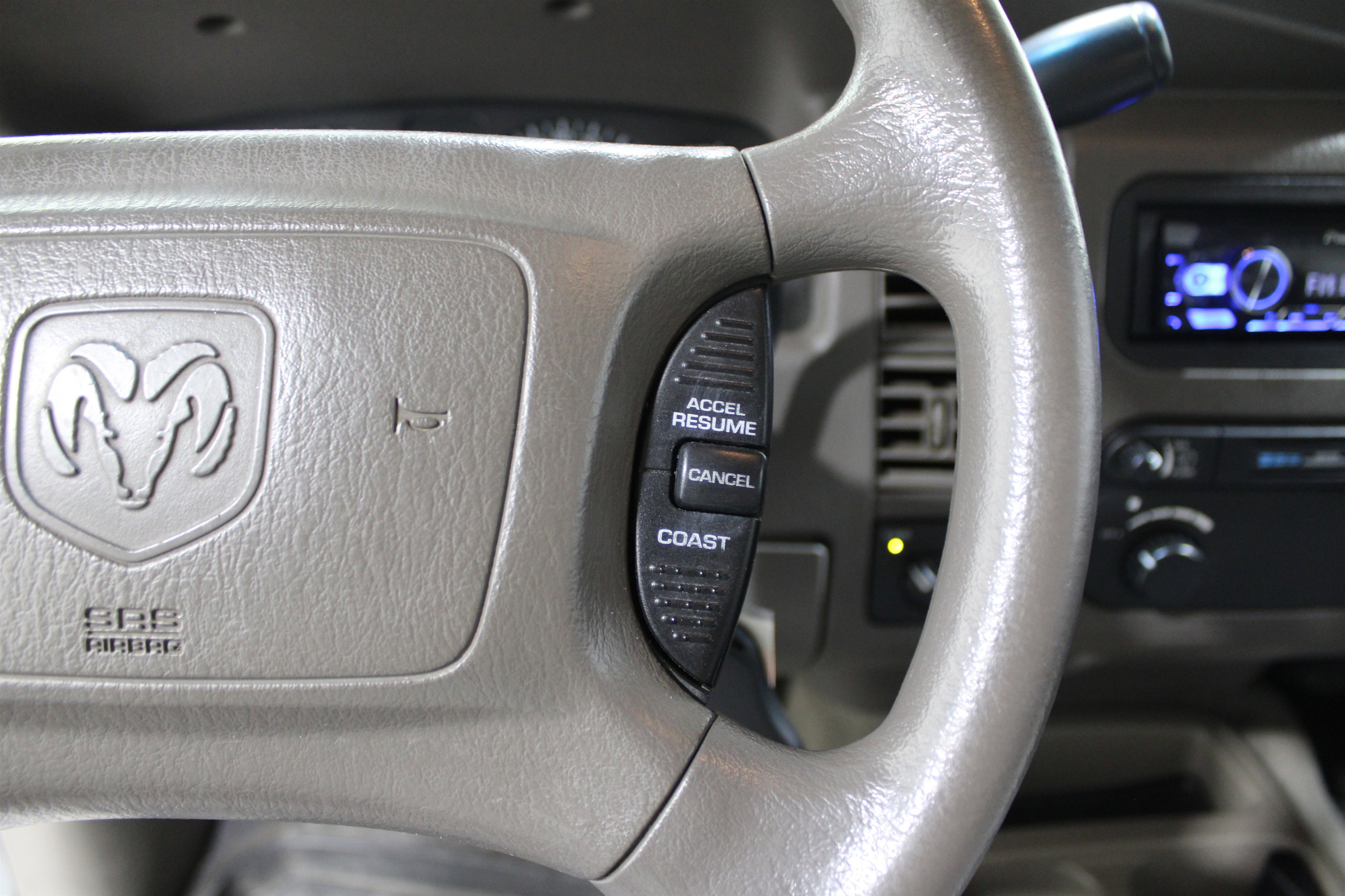 Used 2002 Dodge Durango Sport image 10